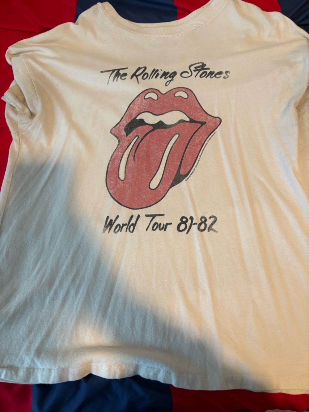 Abercrombie & Fitch Cream Tee with Black Script Graphic